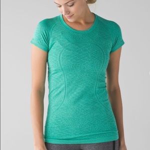 Lululemon Swiftly Tech Tee